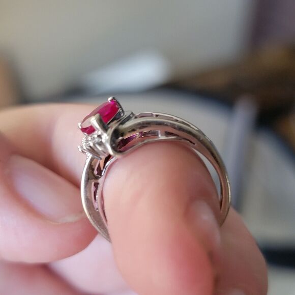 Vintage THL 10k White Gold Ruby Heart Ring, Size 5.25 - Elegant & Timeless - Picture 15 of 15